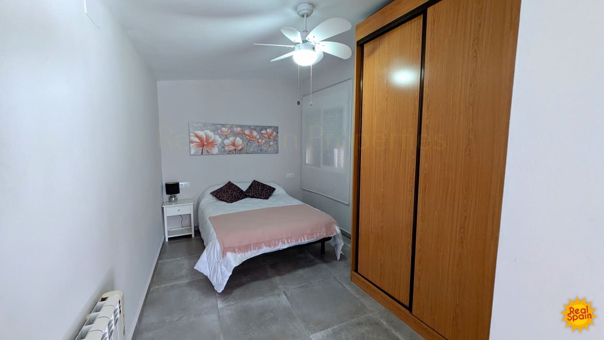 7 quarto Comercial para venda em Velez-Rubio com piscina - 349 000 € (Ref: 9798207)