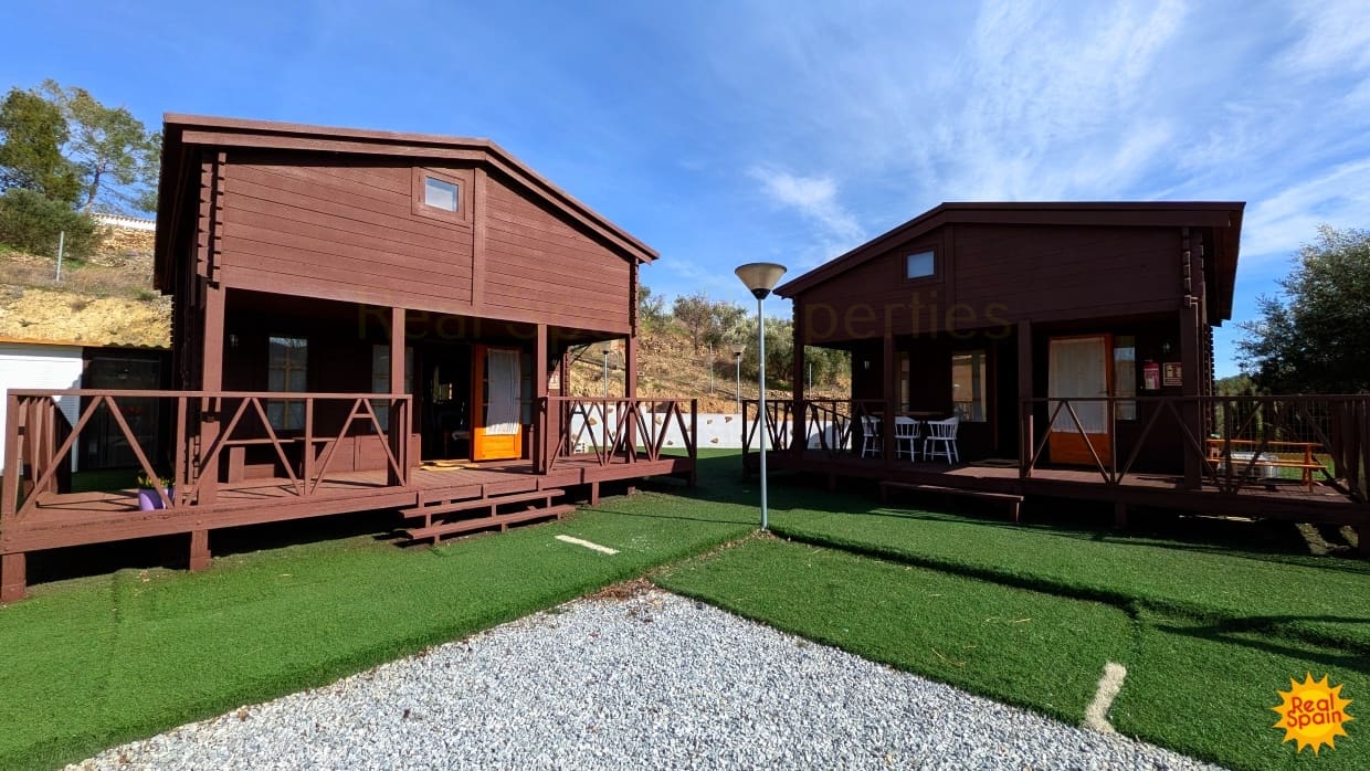 7 quarto Comercial para venda em Velez-Rubio com piscina - 349 000 € (Ref: 9798207)