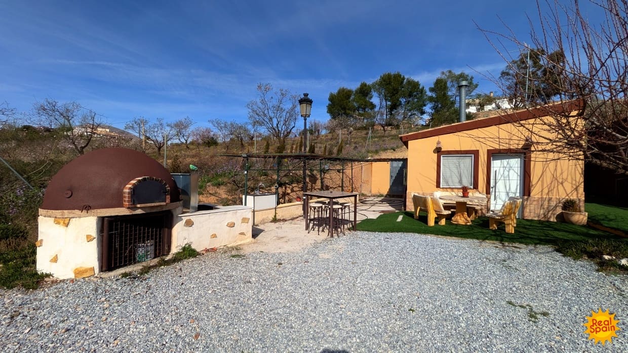 7 quarto Comercial para venda em Velez-Rubio com piscina - 349 000 € (Ref: 9798207)