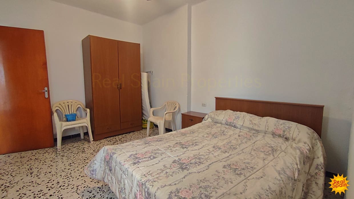 Casa de 4 habitaciones en Vélez-Rubio en venta - 70.000 € (Ref: 9800816)