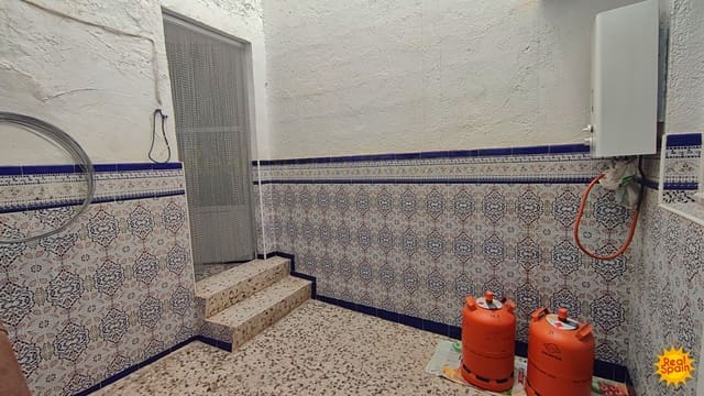 Casa de 4 habitaciones en Vélez-Rubio en venta - 70.000 € (Ref: 9800816)