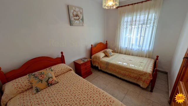 4 bedroom Townhouse for sale in Vélez-Blanco - € 95,000 (Ref: 9800818)