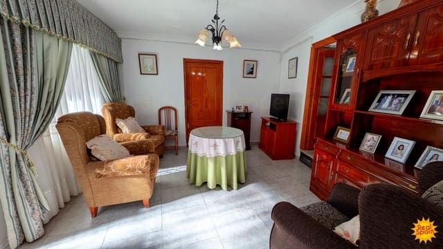 4 bedroom Townhouse for sale in Vélez-Blanco - € 95,000 (Ref: 9800818)