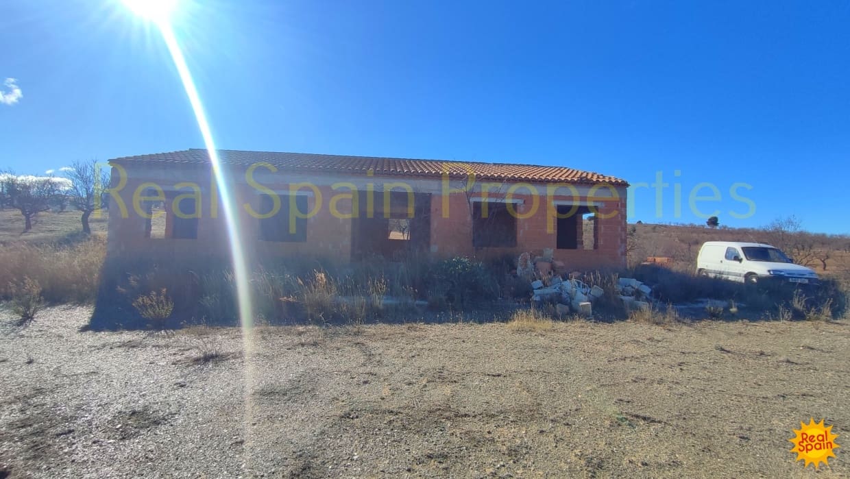 Finca/Landehus til salg i Velez-Rubio - € 50.000 (Ref: 9805604)