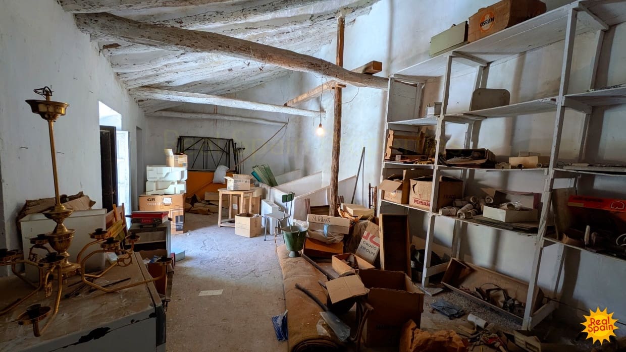 6 soveværelse Byhus til salg i Velez-Rubio - € 75.000 (Ref: 9805605)