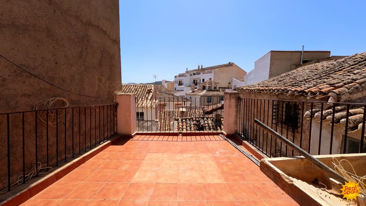 6 soveværelse Byhus til salg i Velez-Rubio - € 75.000 (Ref: 9805605)