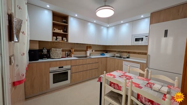 4 soveværelse Lejlighed til salg i Vélez-Rubio - € 170.000 (Ref: 9945810)
