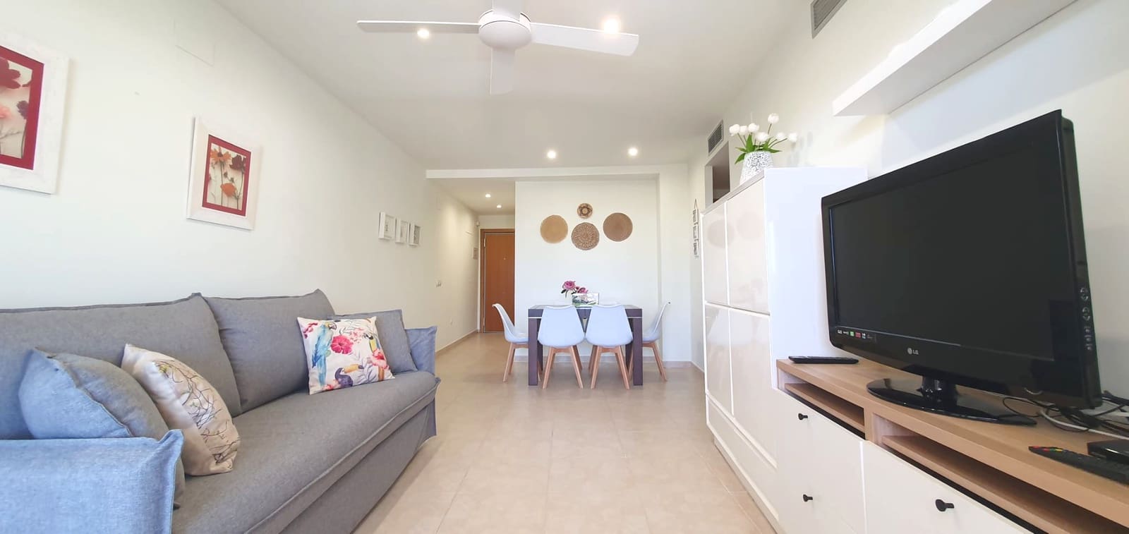 2 quarto Apartamento de Praia para arrendamento para férias em Denia com piscina Garagem - 450 € (Ref: 9740238)