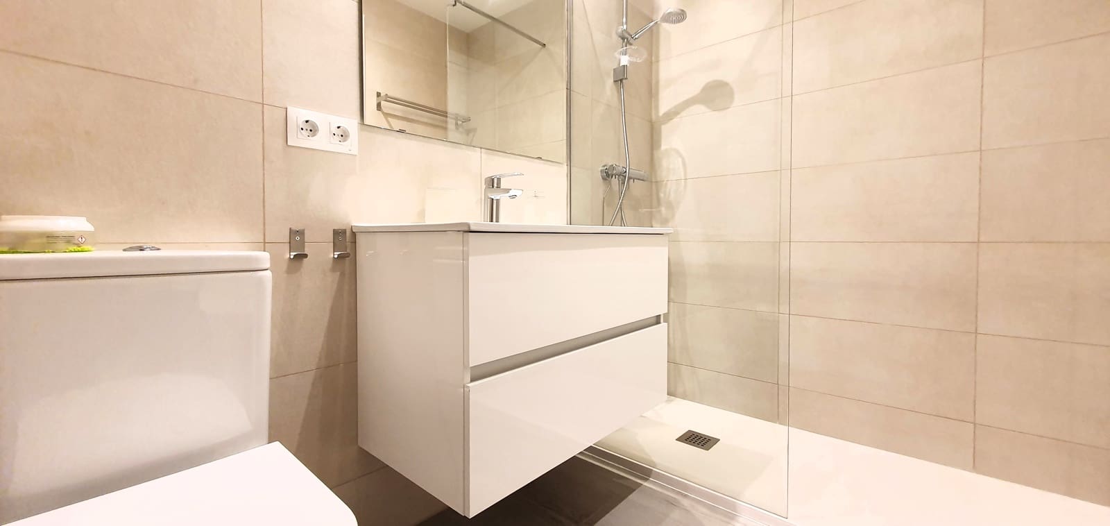 2 sovrum Strandlägenhet för semesterbostäder i Denia med pool garage - 550 € (Ref: 9756667)