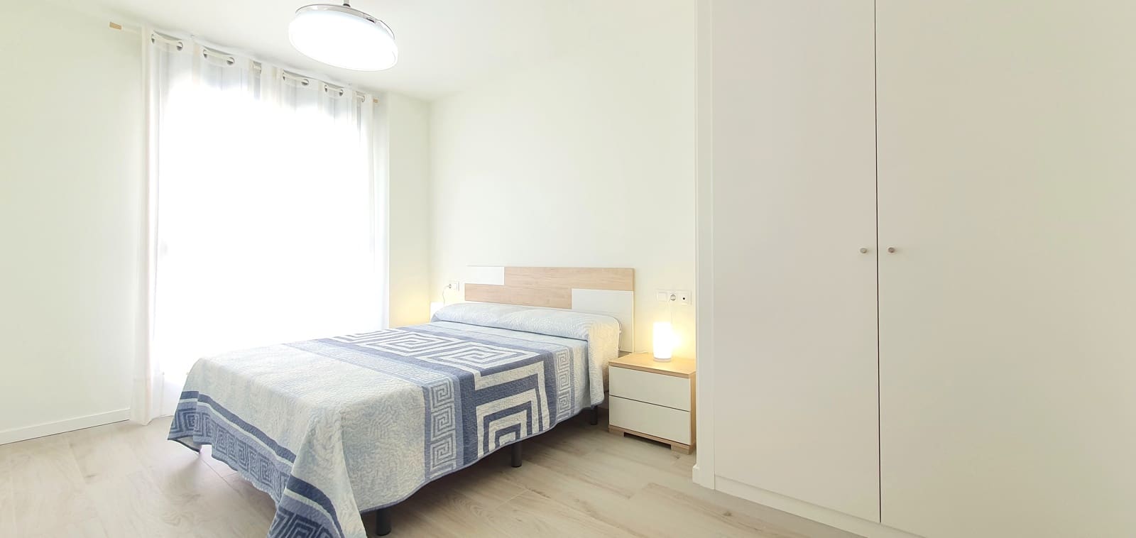 2 sovrum Strandlägenhet för semesterbostäder i Denia med pool garage - 550 € (Ref: 9756667)