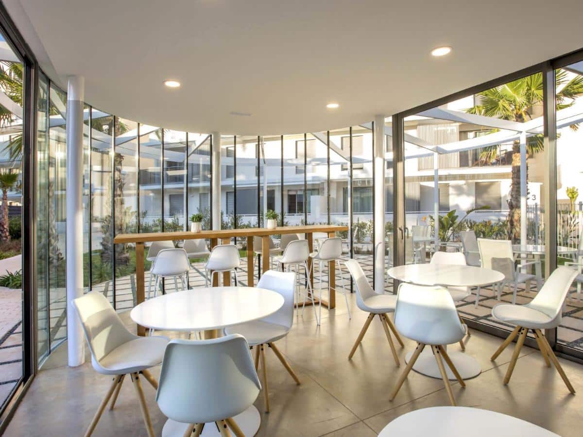 2 sovrum Strandlägenhet för semesterbostäder i Denia med pool garage - 550 € (Ref: 9756667)