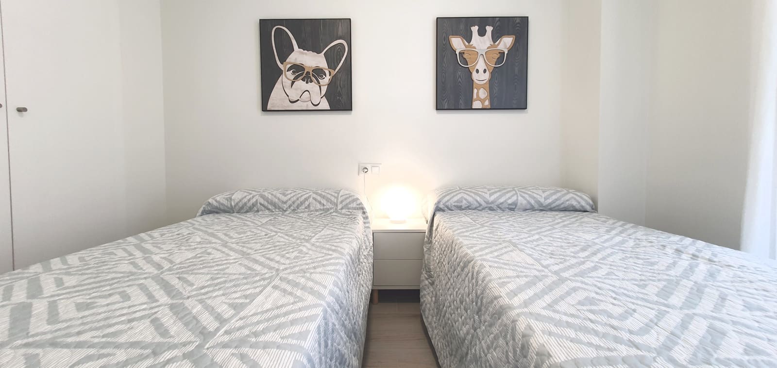 2 sovrum Strandlägenhet för semesterbostäder i Denia med pool garage - 550 € (Ref: 9756667)