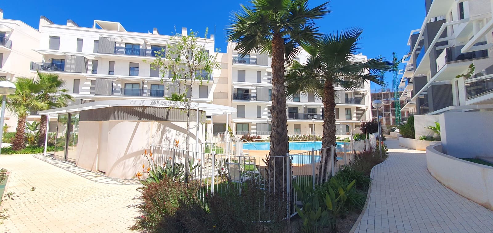 2 sovrum Strandlägenhet för semesterbostäder i Denia med pool garage - 550 € (Ref: 9756667)