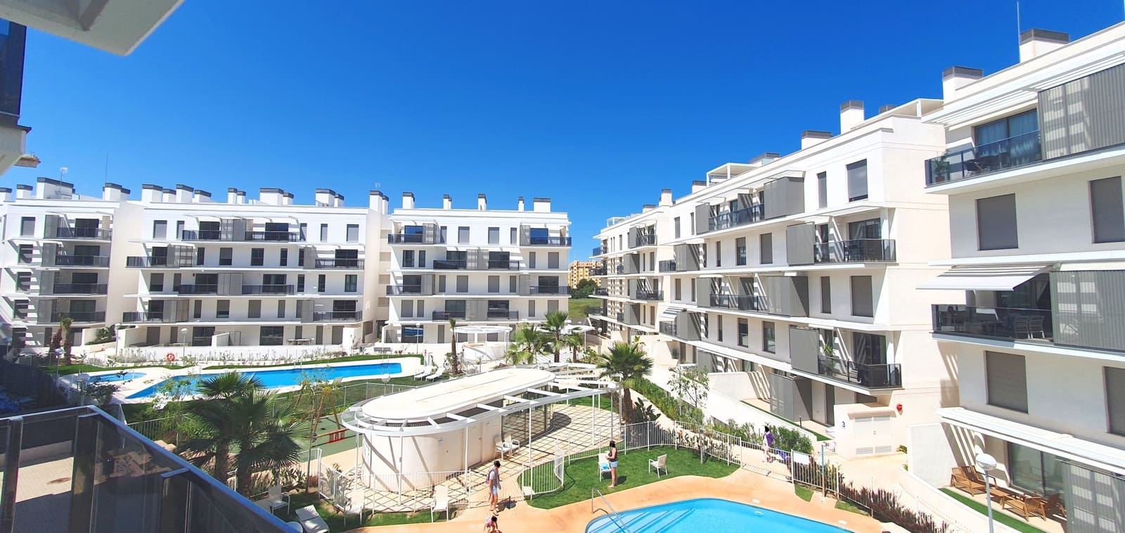 2 sovrum Strandlägenhet för semesterbostäder i Denia med pool garage - 550 € (Ref: 9756667)