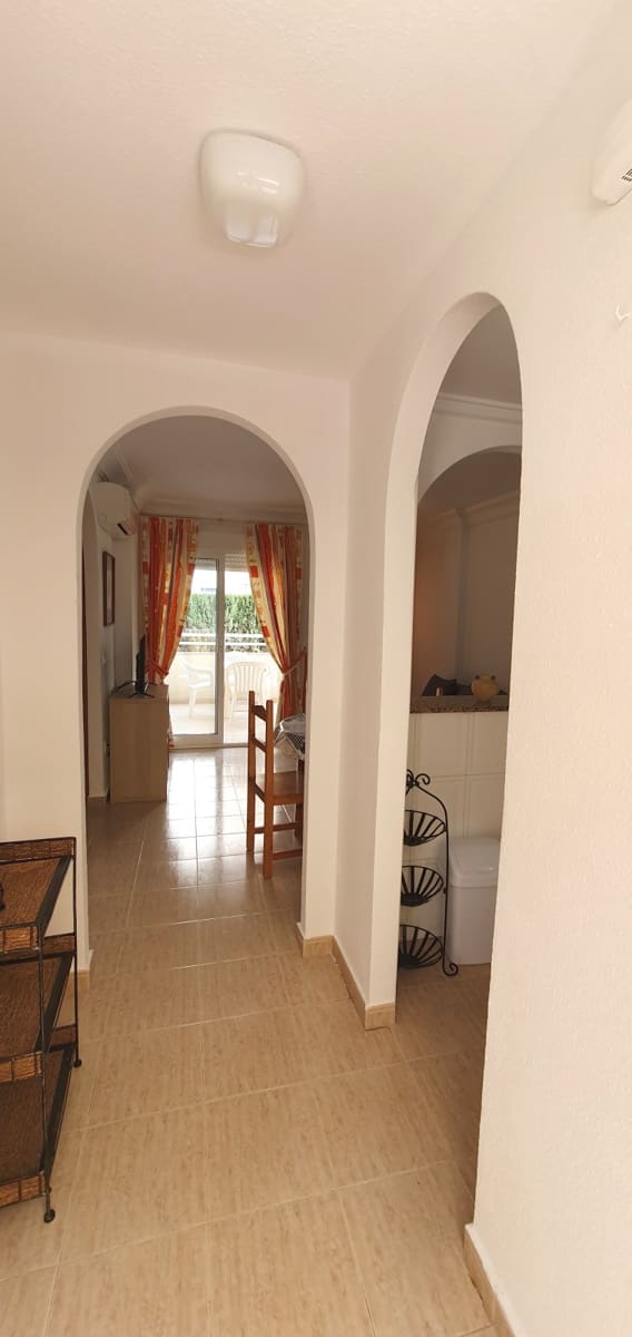 1 bedroom Beach Apartment for holiday rental in Denia with pool - € 420 (Ref: 9757922)