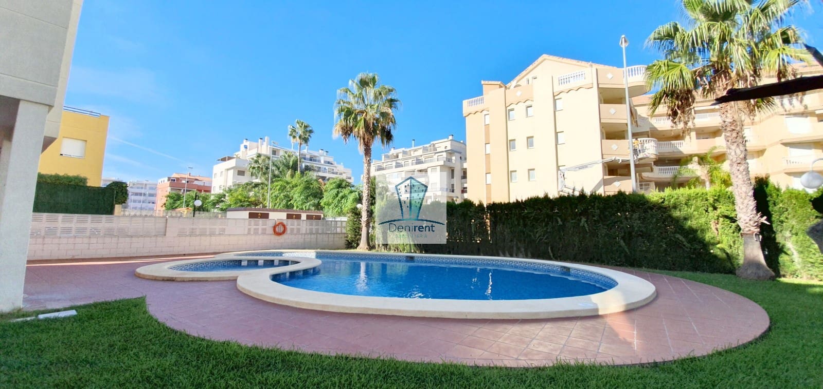 1 bedroom Beach Apartment for holiday rental in Denia with pool - € 420 (Ref: 9757922)