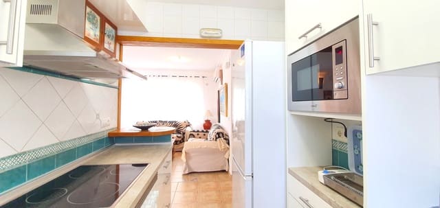 Villa/Maison de 3 chambres de location de vacances à Les Bassetes - El Marjal, Dénia avec piscine garage - 1 300 € (Ref: 9758099)