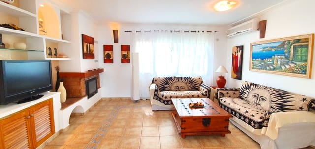 Villa/Maison de 3 chambres de location de vacances à Les Bassetes - El Marjal, Dénia avec piscine garage - 1 300 € (Ref: 9758099)