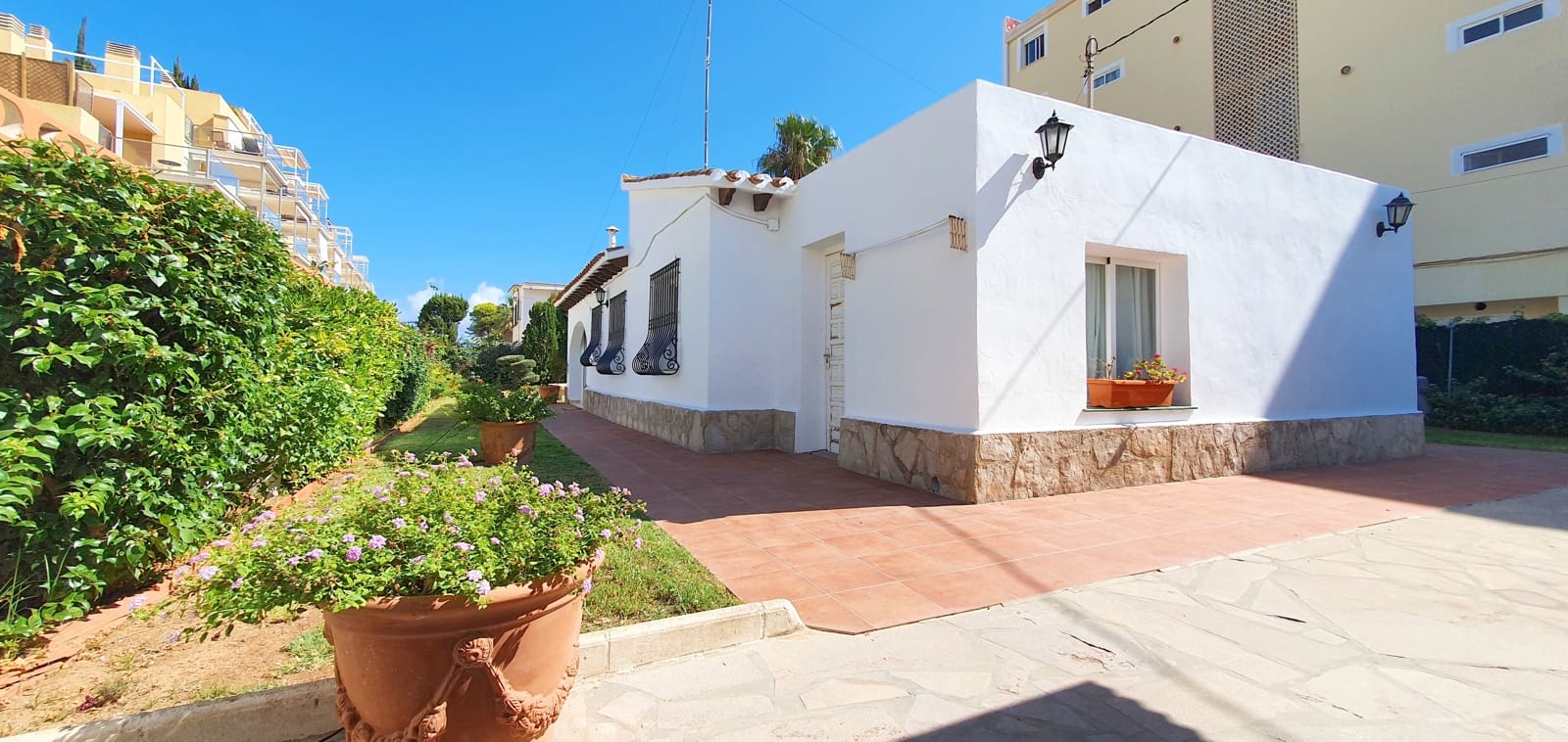 3 bedroom Villa for holiday rental in Denia with pool garage - € 1,300 (Ref: 9758099)