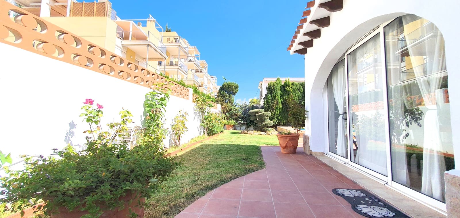 3 bedroom Villa for holiday rental in Denia with pool garage - € 1,300 (Ref: 9758099)