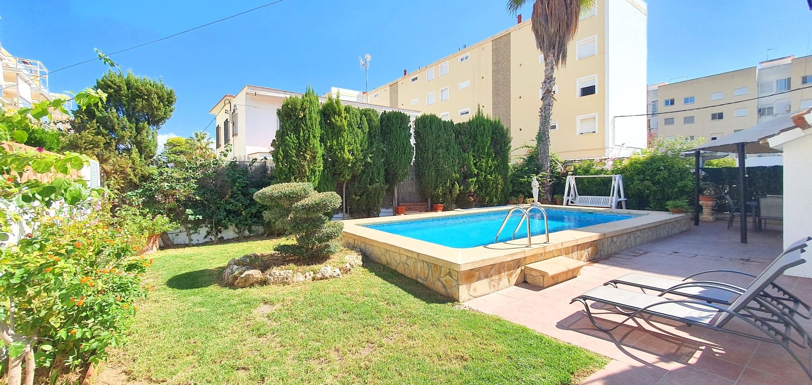 3 bedroom Villa for holiday rental in Denia with pool garage - € 1,300 (Ref: 9758099)