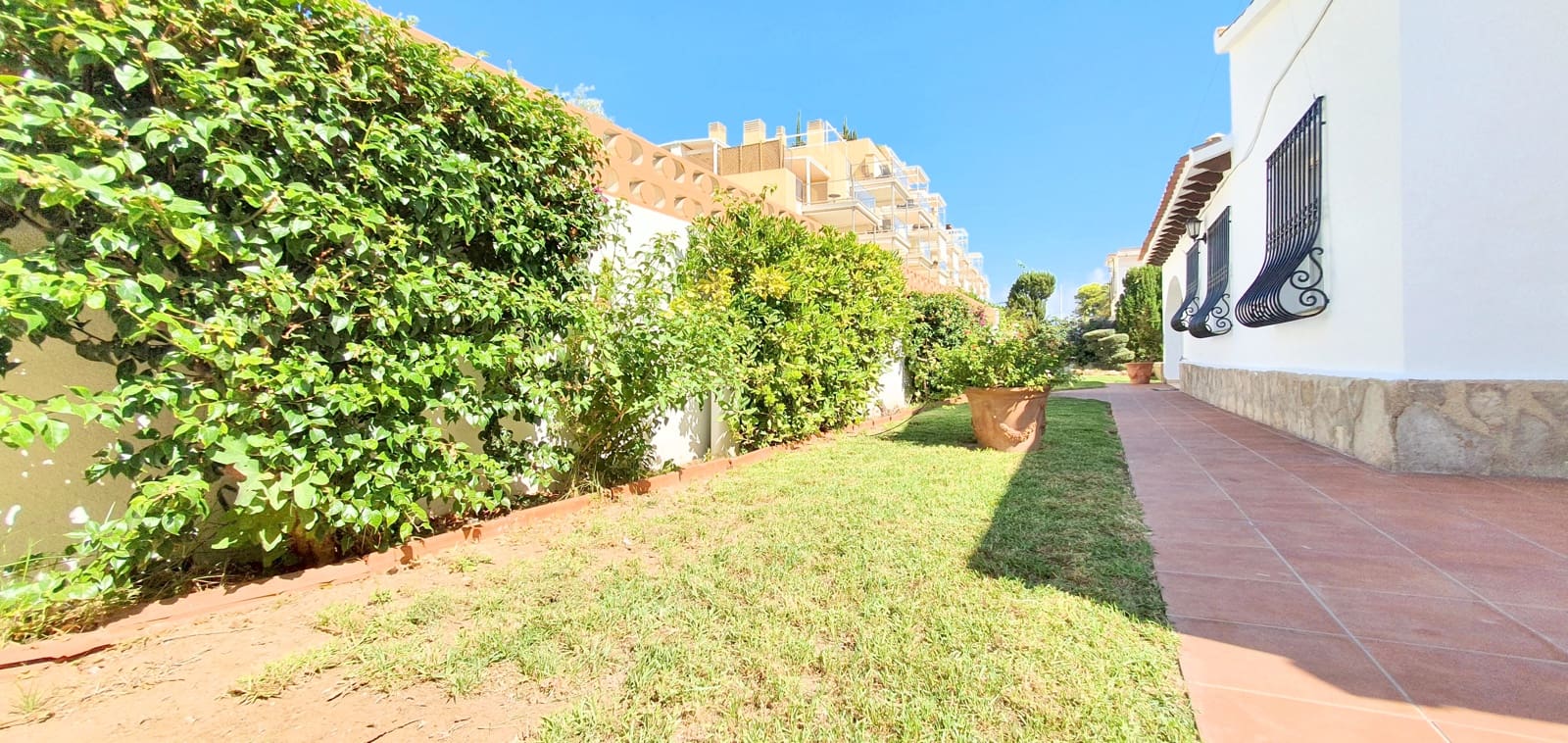 3 bedroom Villa for holiday rental in Denia with pool garage - € 1,300 (Ref: 9758099)