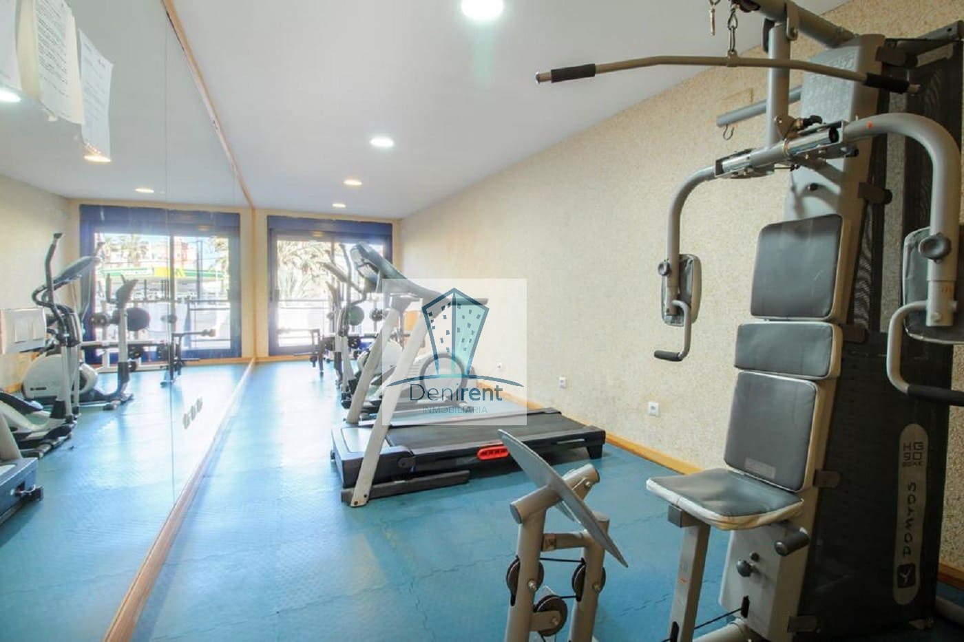 2 bedroom Beach Apartment for holiday rental in Denia with pool garage - € 400 (Ref: 9758101)