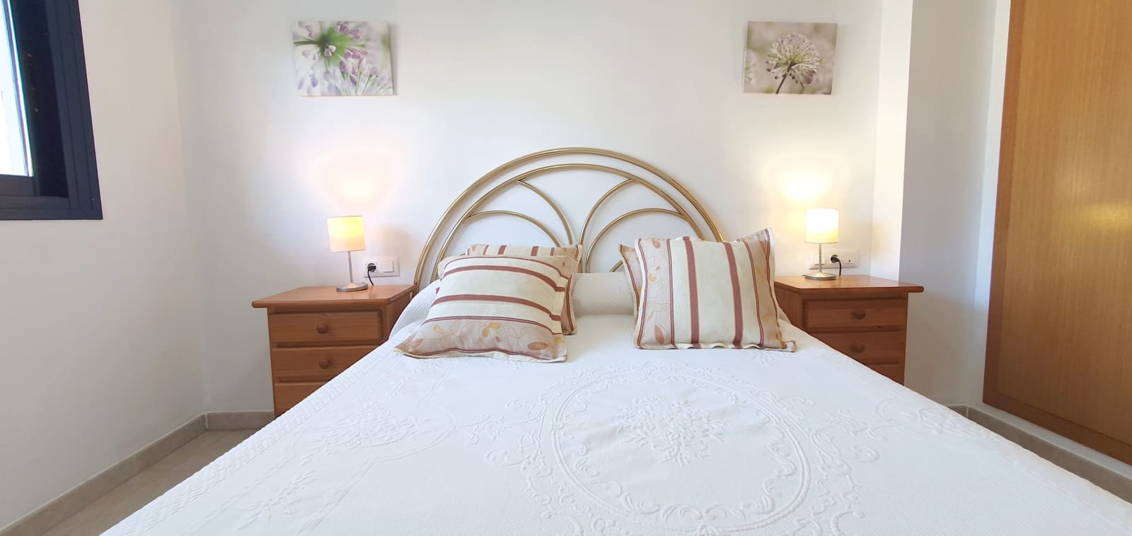 2 bedroom Beach Apartment for holiday rental in Denia with pool garage - € 400 (Ref: 9758101)