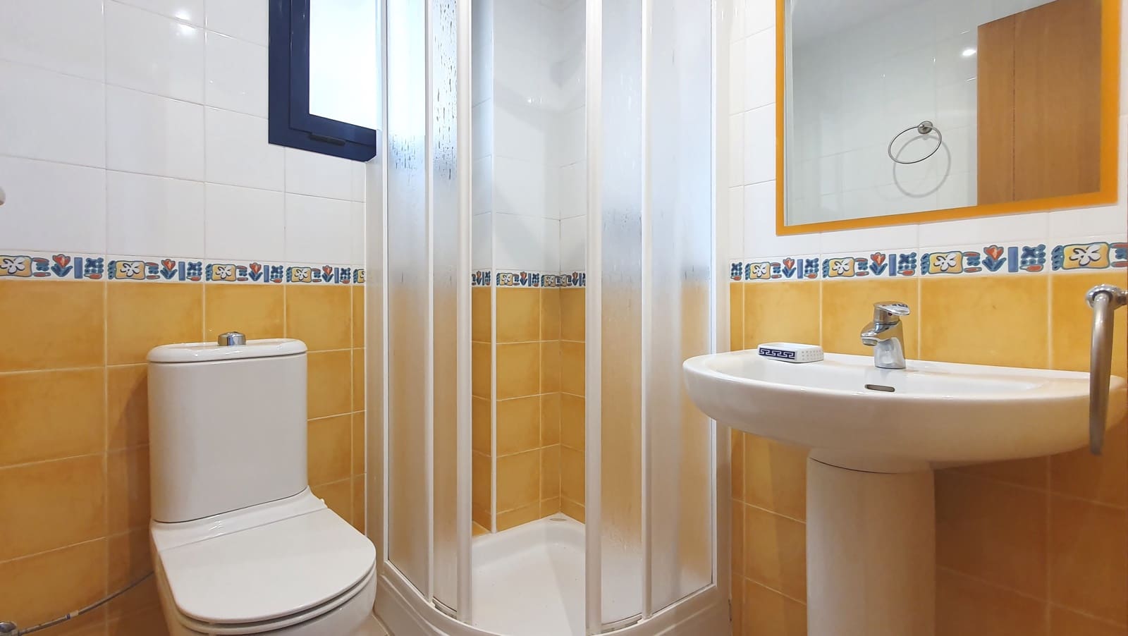 2 bedroom Beach Apartment for holiday rental in Denia with pool garage - € 400 (Ref: 9758101)