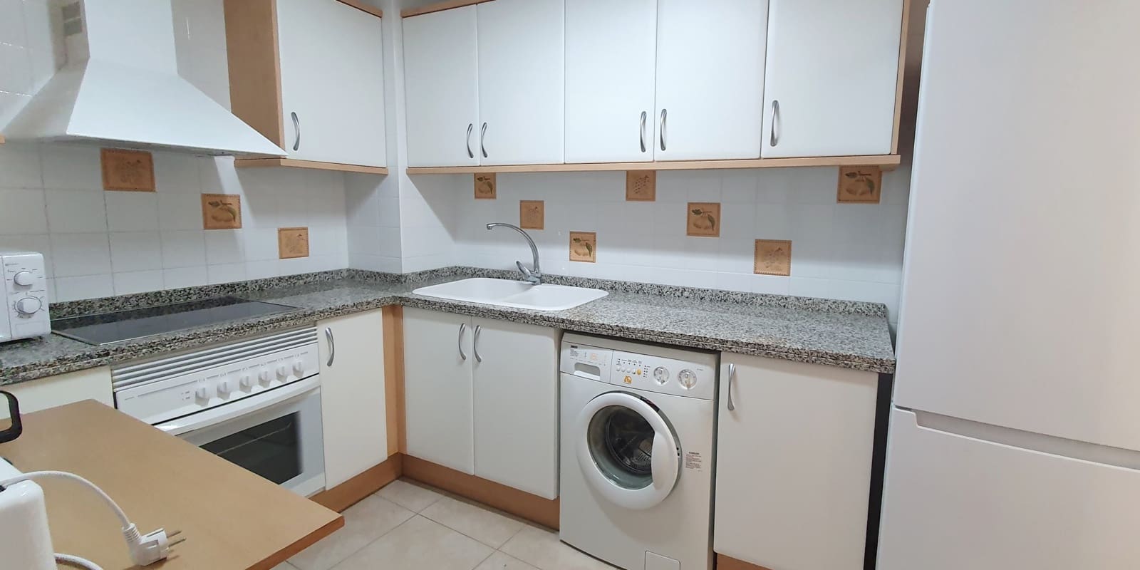 2 bedroom Beach Apartment for holiday rental in Denia with pool garage - € 400 (Ref: 9758101)