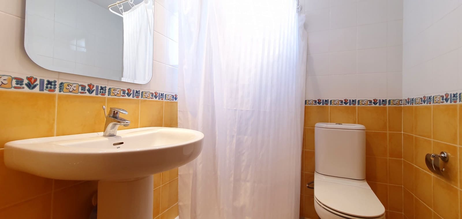 2 camera da letto Appartamento sulla Spiaggia da affitare come casa vacanza in Denia con piscina garage - 460 € (Rif: 9758102)