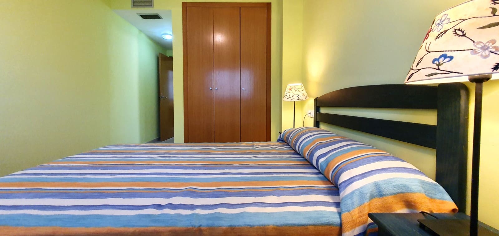 2 camera da letto Appartamento sulla Spiaggia da affitare come casa vacanza in Denia con piscina garage - 460 € (Rif: 9758102)