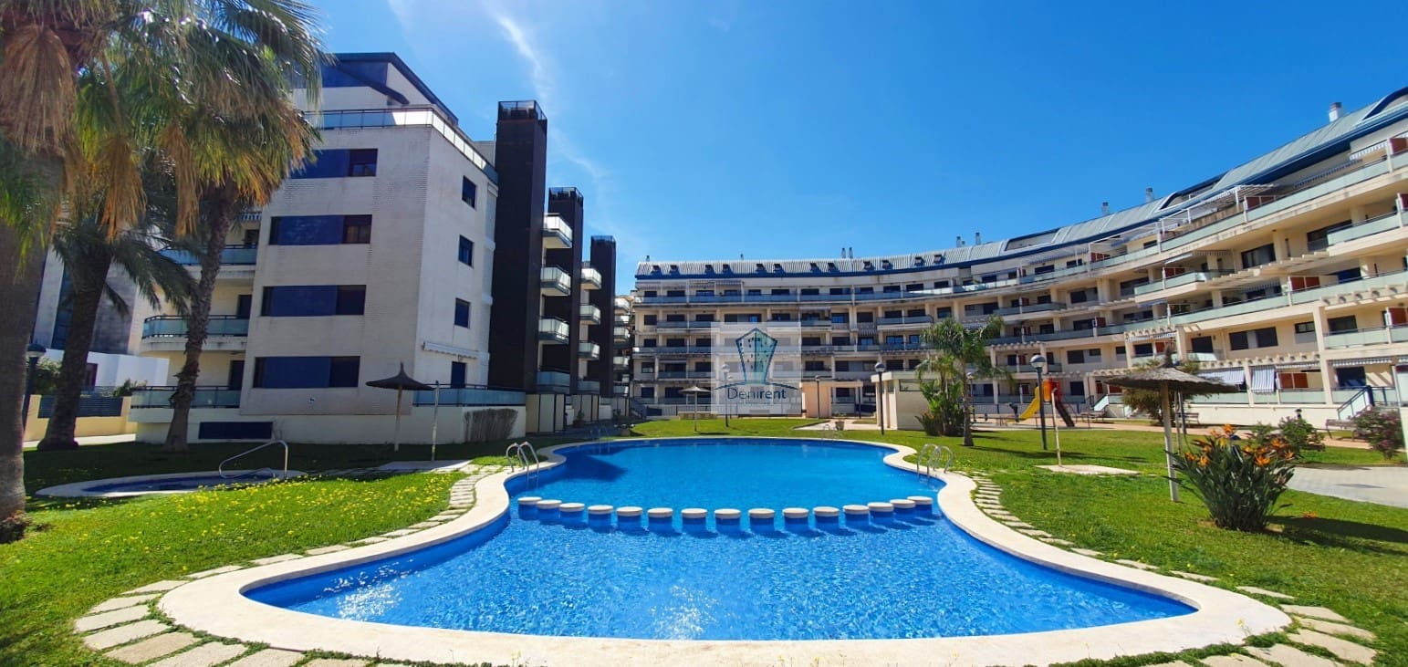 3 camera da letto Appartamento sulla Spiaggia da affitare come casa vacanza in Denia con piscina garage - 500 € (Rif: 9758103)