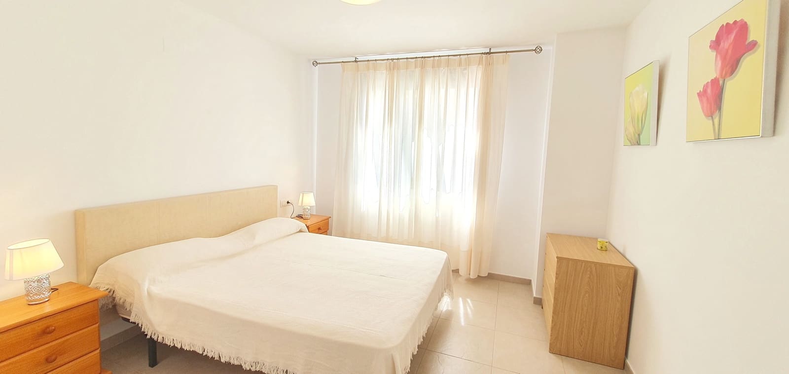 3 camera da letto Appartamento sulla Spiaggia da affitare come casa vacanza in Denia con piscina garage - 500 € (Rif: 9758103)