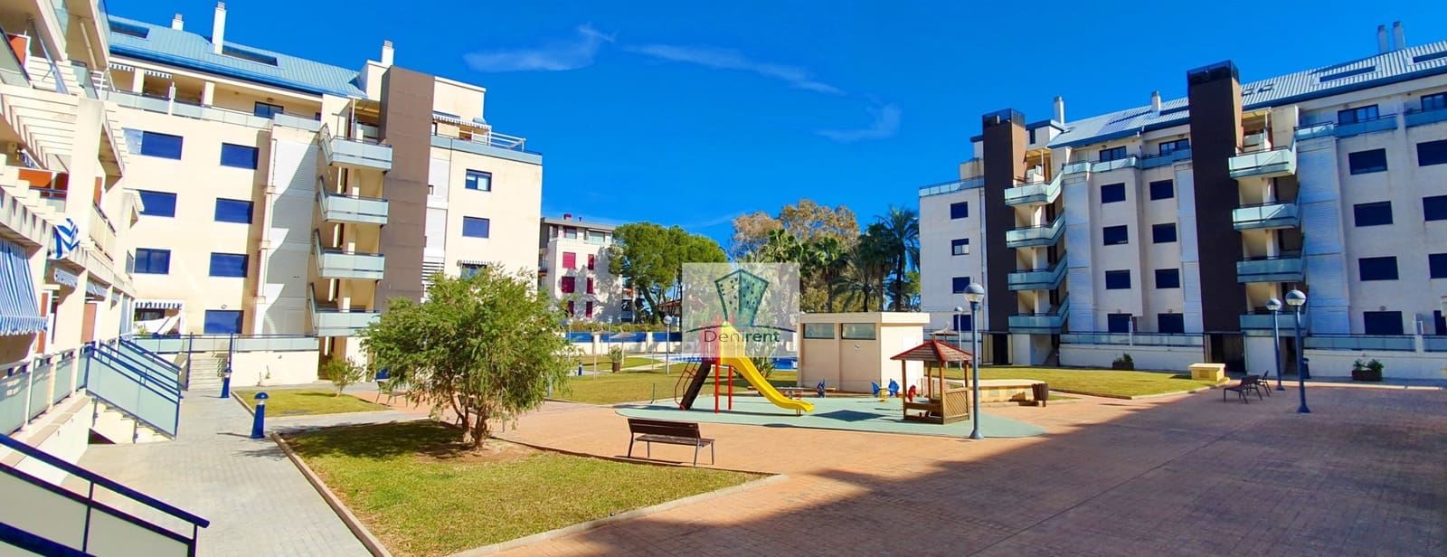 3 camera da letto Appartamento sulla Spiaggia da affitare come casa vacanza in Denia con piscina garage - 500 € (Rif: 9758103)