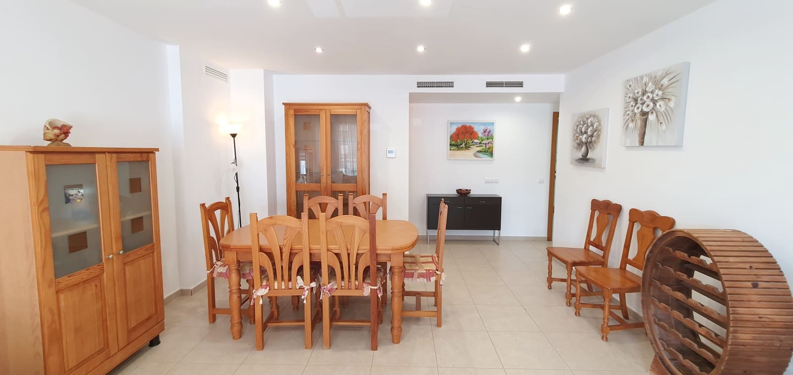 3 camera da letto Appartamento sulla Spiaggia da affitare come casa vacanza in Denia con piscina garage - 500 € (Rif: 9758103)