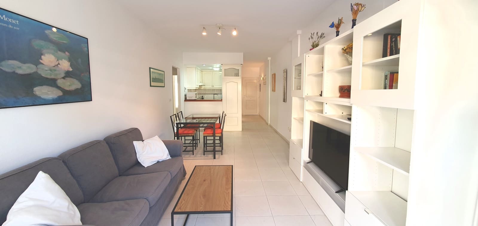 3 bedroom Beach Apartment for holiday rental in Denia with pool garage - € 665 (Ref: 9758107)