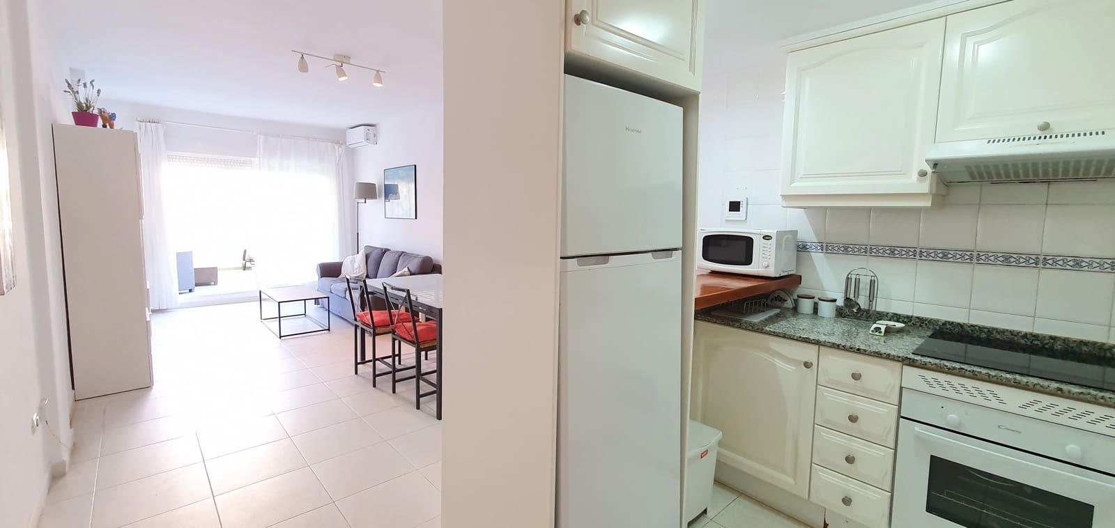 3 bedroom Beach Apartment for holiday rental in Denia with pool garage - € 665 (Ref: 9758107)