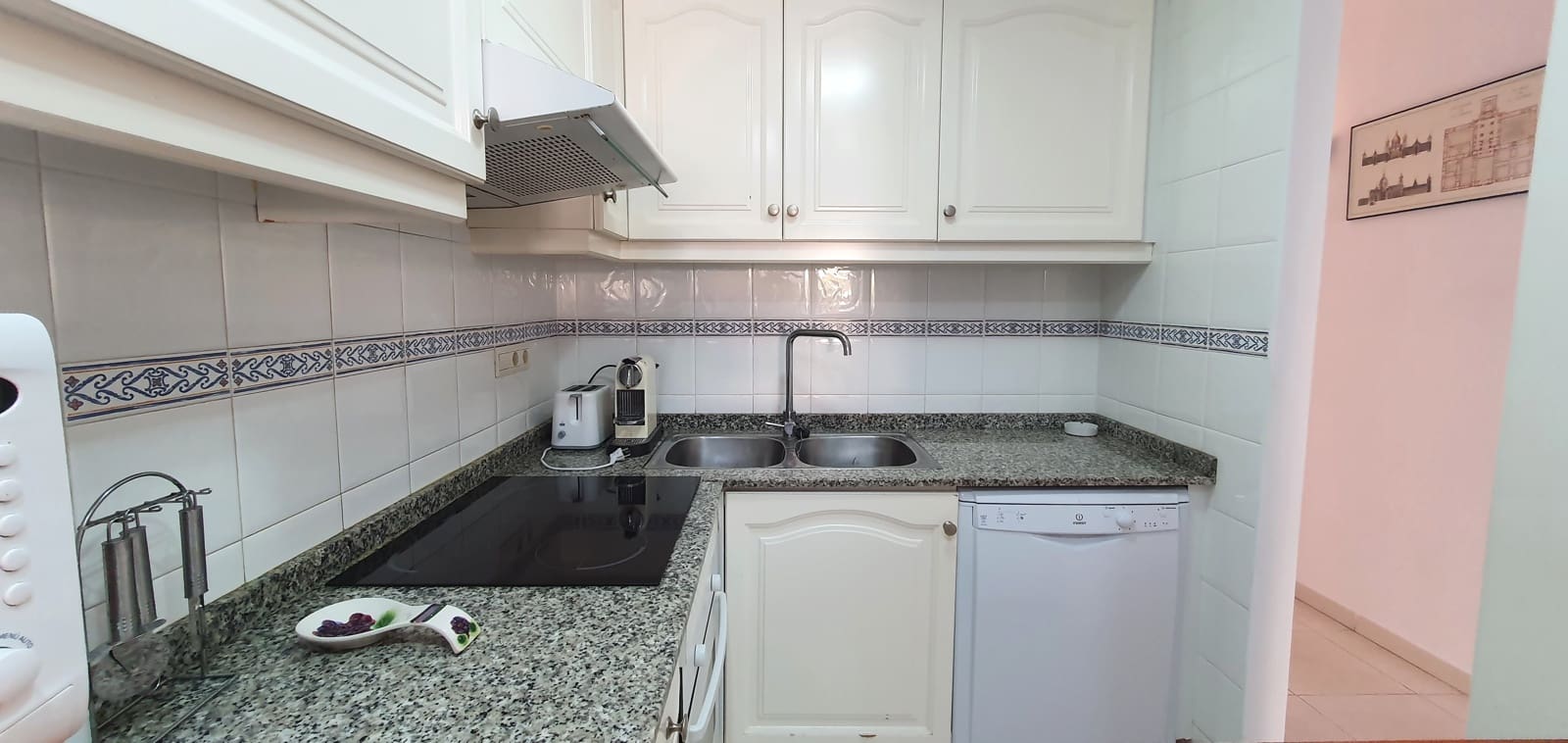 3 bedroom Beach Apartment for holiday rental in Denia with pool garage - € 665 (Ref: 9758107)