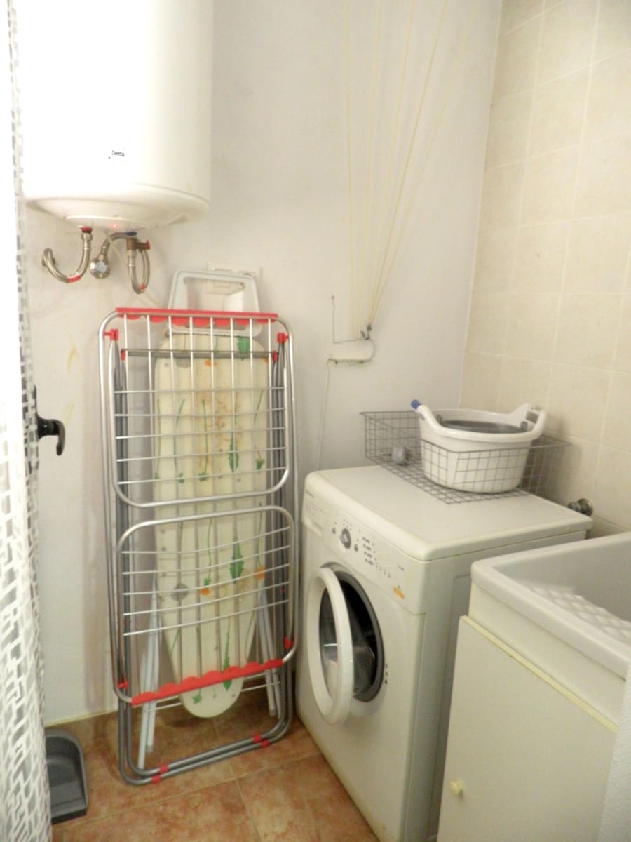 2 bedroom Beach Apartment for holiday rental in Denia with pool garage - € 470 (Ref: 9758108)