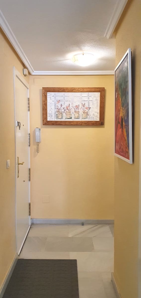 2 bedroom Beach Apartment for holiday rental in Denia with pool garage - € 500 (Ref: 9759379)