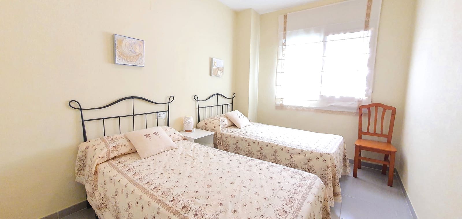 2 bedroom Beach Apartment for holiday rental in Denia with pool garage - € 500 (Ref: 9759379)