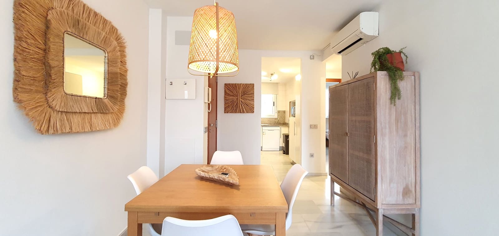 3 bedroom Beach Apartment for holiday rental in Denia with pool garage - € 515 (Ref: 9759549)