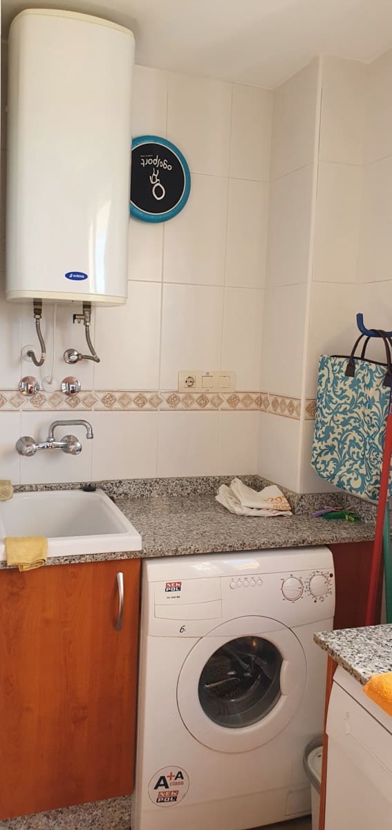 2 bedroom Beach Apartment for holiday rental in Denia with pool garage - € 400 (Ref: 9759557)