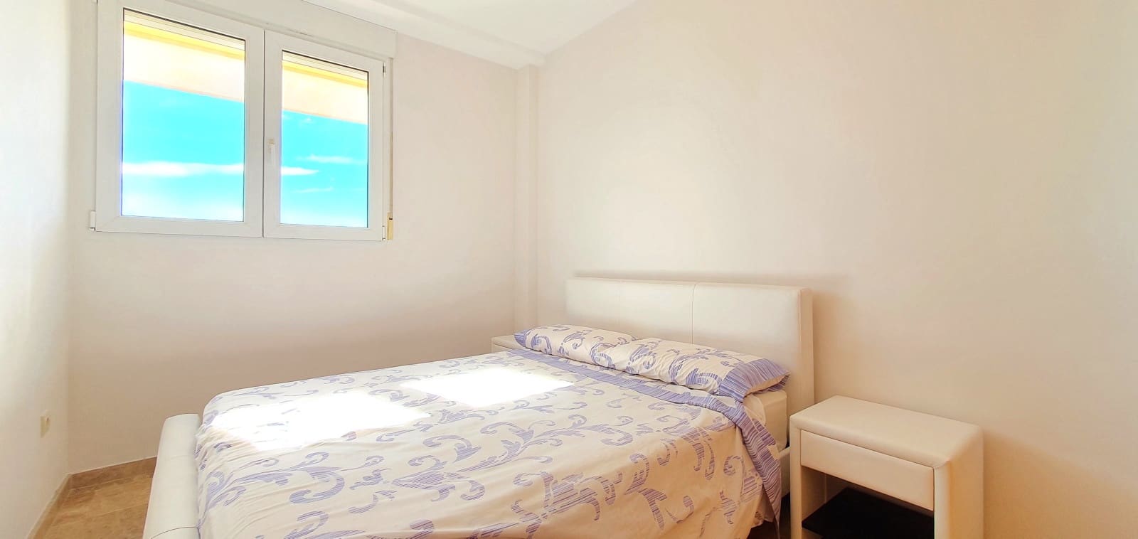 2 bedroom Beach Apartment for holiday rental in Denia with pool garage - € 400 (Ref: 9759557)