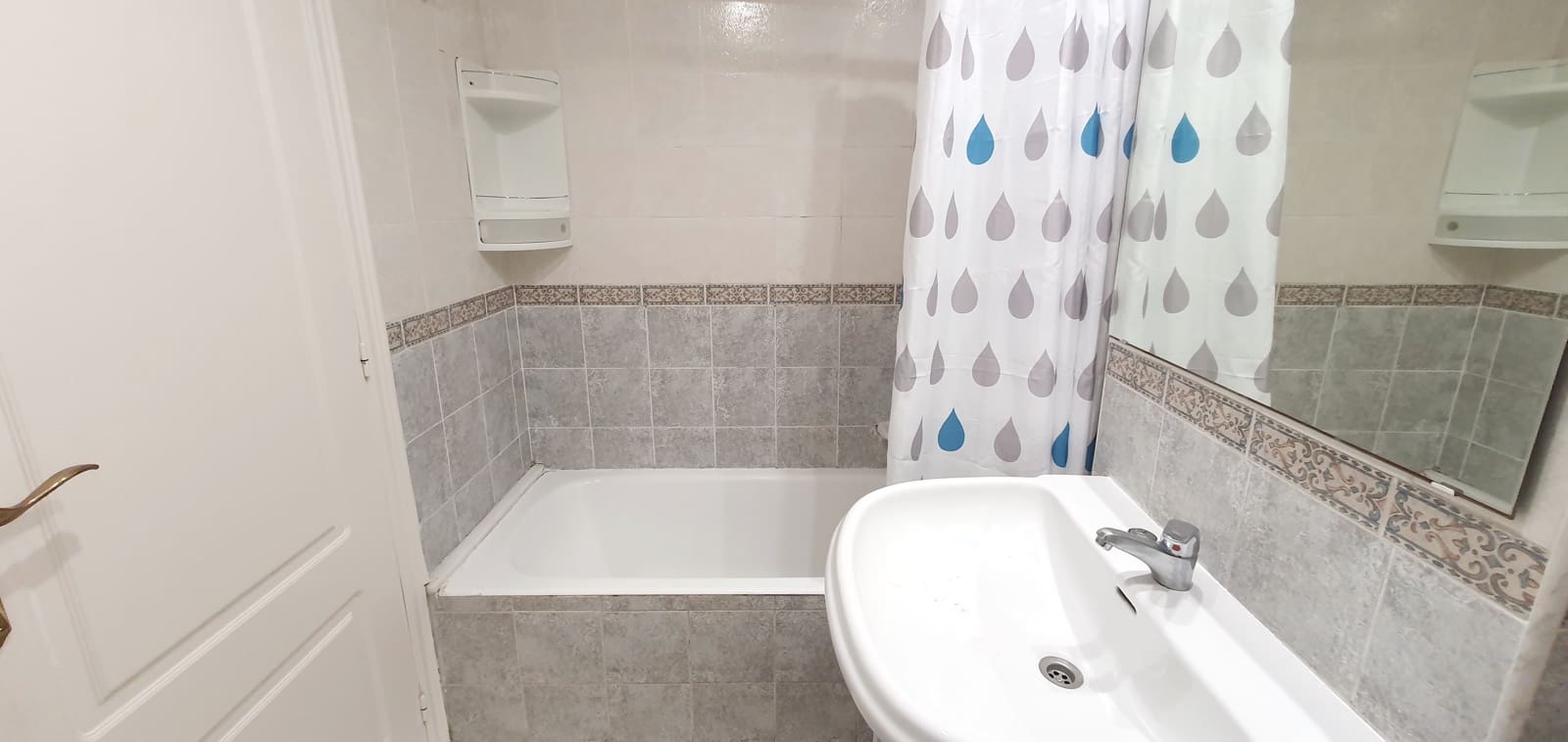 2 sovrum Strandlägenhet för semesterbostäder i Denia med pool garage - 400 € (Ref: 9759585)