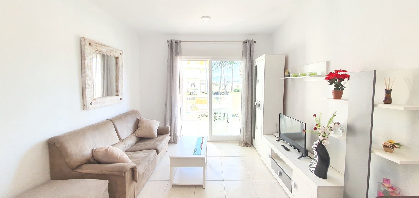 2 sovrum Strandlägenhet för semesterbostäder i Denia med pool garage - 400 € (Ref: 9759585)