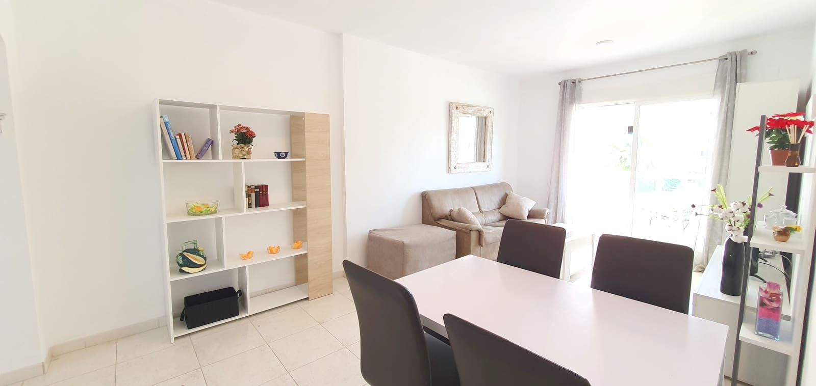 2 sovrum Strandlägenhet för semesterbostäder i Denia med pool garage - 400 € (Ref: 9759585)