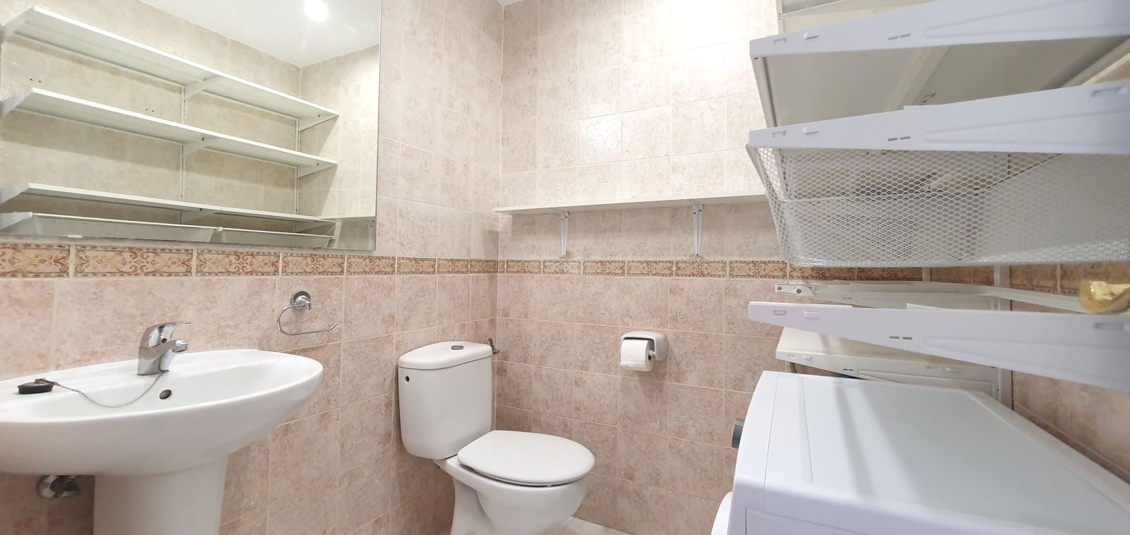 2 sovrum Strandlägenhet för semesterbostäder i Denia med pool garage - 400 € (Ref: 9759585)