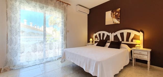 2 bedroom Terraced Villa for holiday rental in El Palmar - Los Molinos, Dénia with pool garage - € 400 (Ref: 9759607)